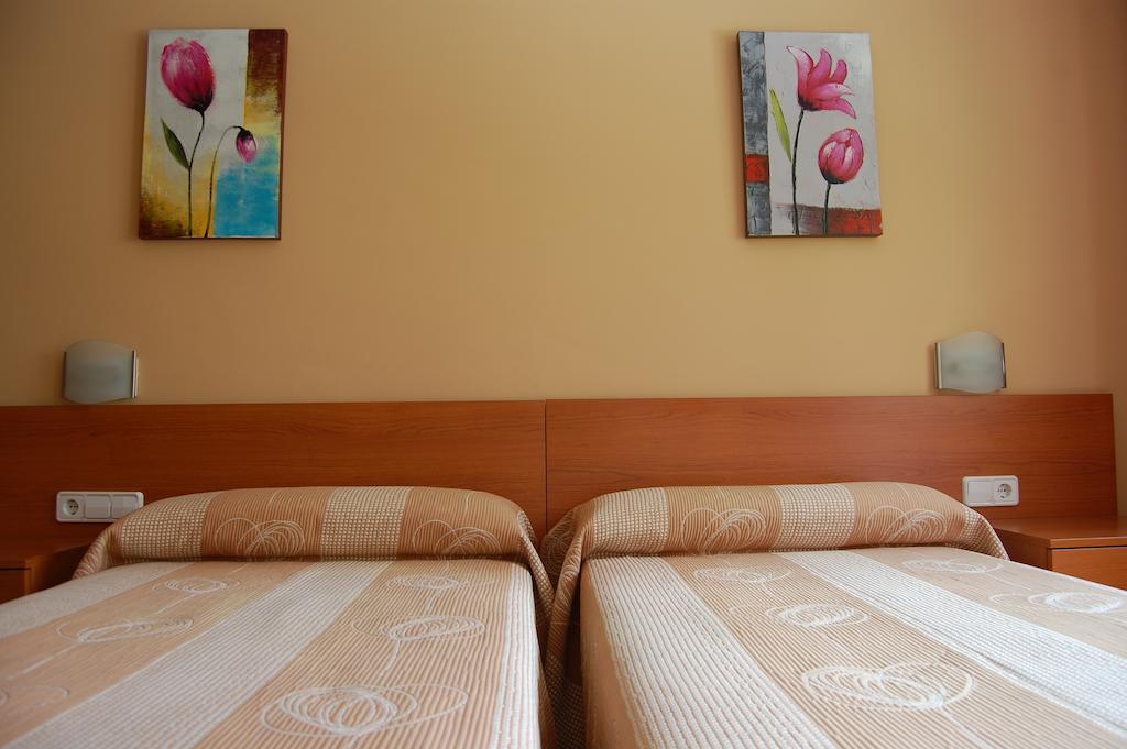 Hostal Cal Siles El Prat de Llobregat Kamer foto