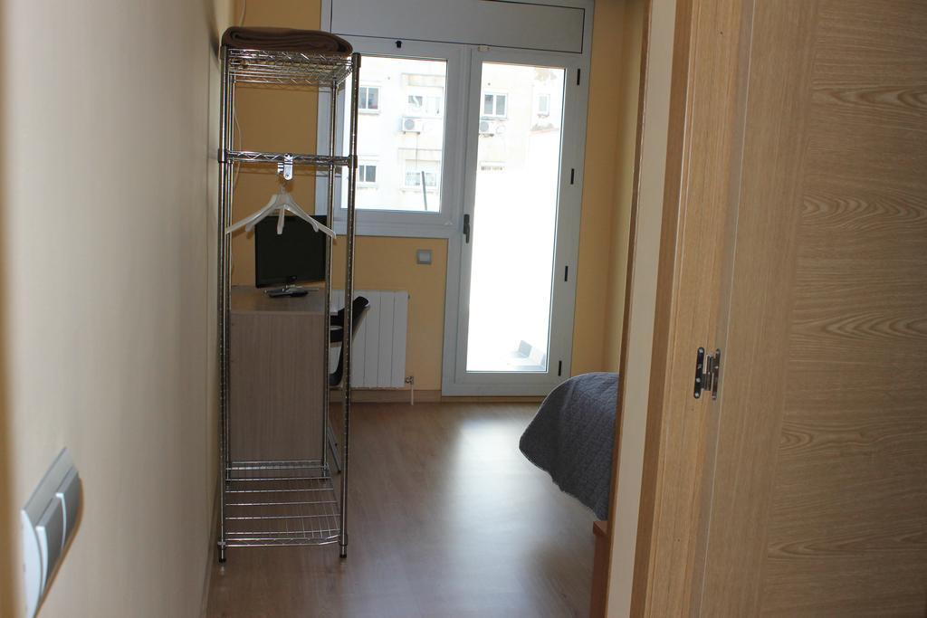 Hostal Cal Siles El Prat de Llobregat Buitenkant foto